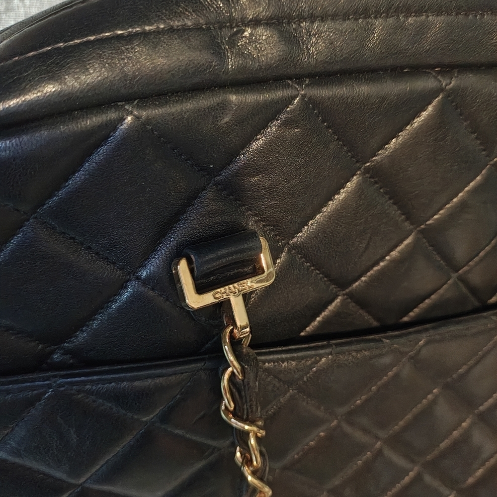 Chanel Black Quilted Dome Bag - Picture 8 of 16